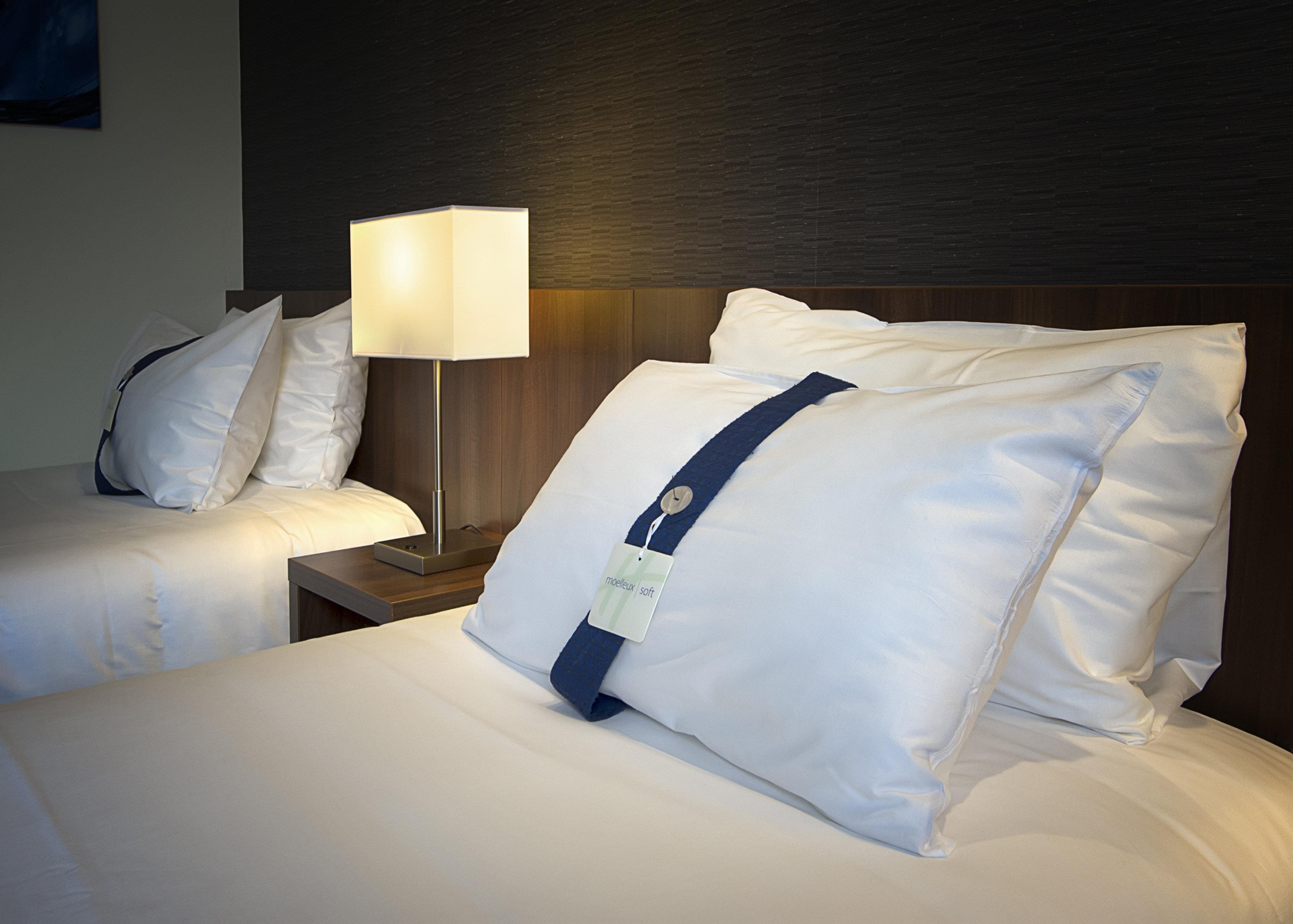 Holiday Inn Express Lille Centre By Ihg Exterior foto